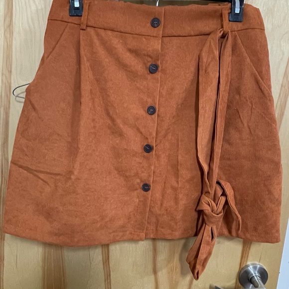 SHEIN Essnce Plus Solid Belted Button Through Corduroy Skirt Size 16 (2XL) - Picture 7 of 9